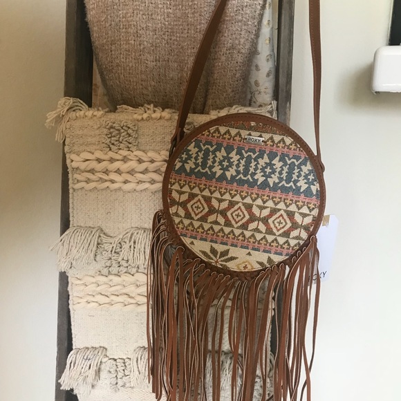 NWT ROXY FESTIVAL FRINGE CROSSBODY BAG (brown) - Picture 6 of 6